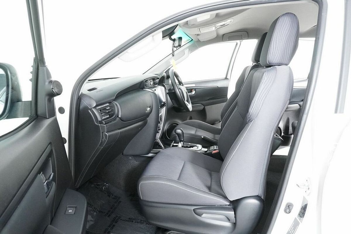 2023 Toyota Fortuner GXL GUN156R
