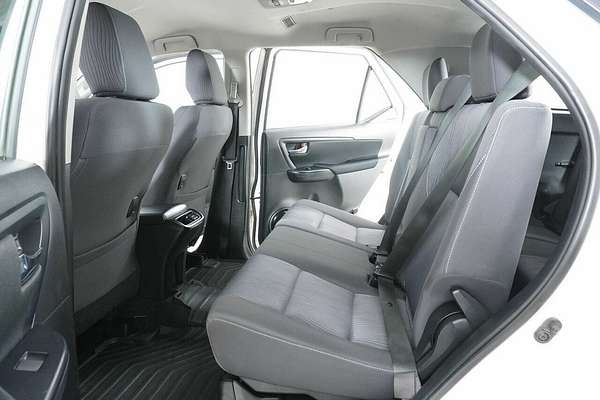 2022 Toyota Fortuner GX GUN156R