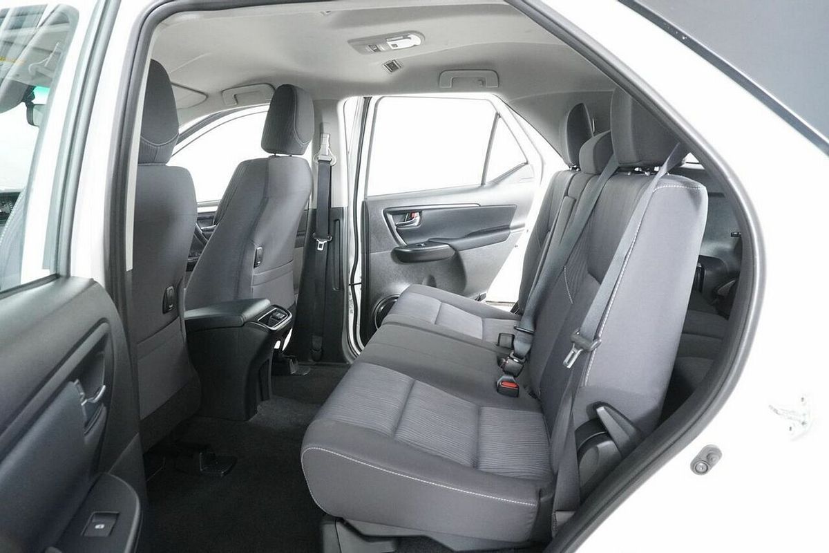 2023 Toyota Fortuner GXL GUN156R