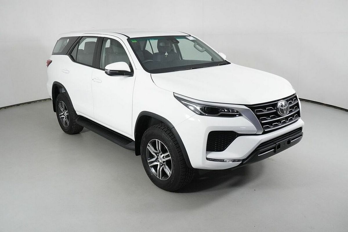 2023 Toyota Fortuner GXL GUN156R