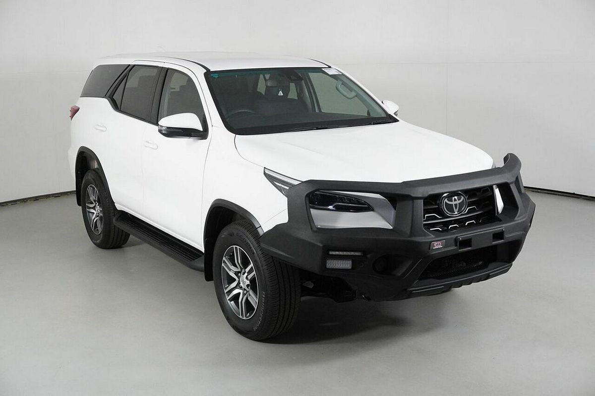 2021 Toyota Fortuner GX GUN156R