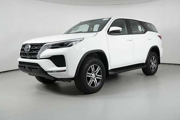 2023 Toyota Fortuner GXL GUN156R