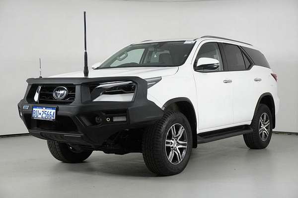 2022 Toyota Fortuner GXL GUN156R