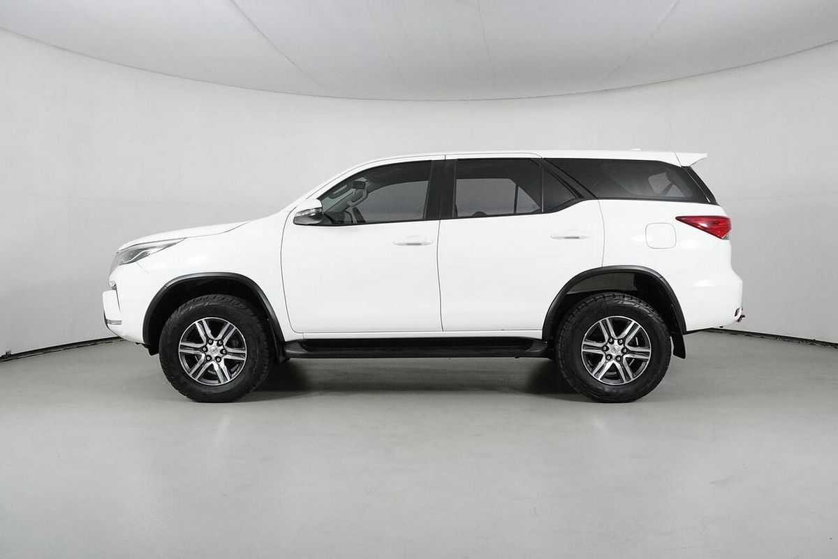 2020 Toyota Fortuner GX GUN156R