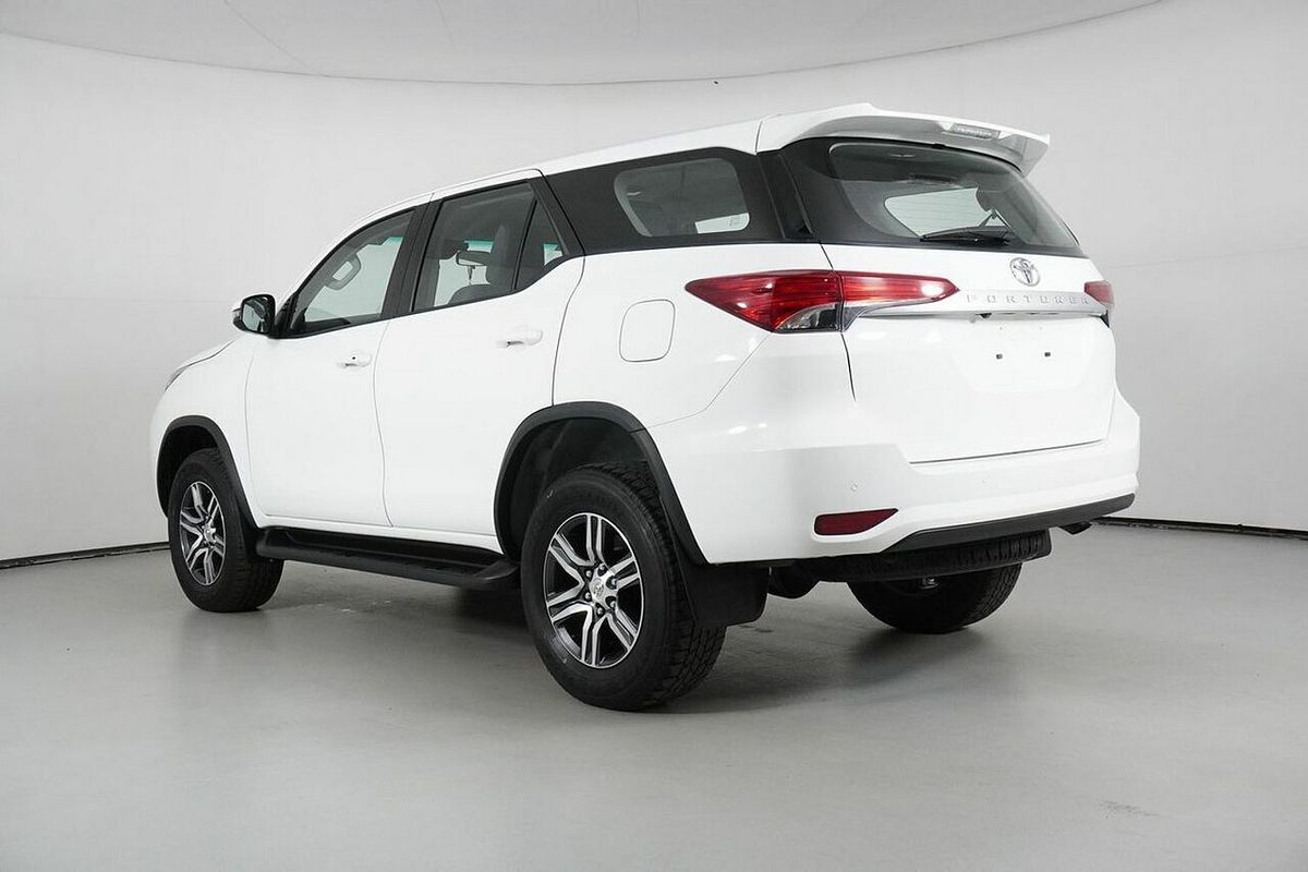 2023 Toyota Fortuner GXL GUN156R