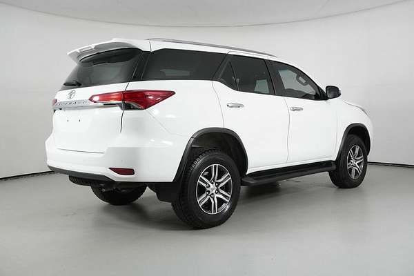 2023 Toyota Fortuner GXL Premium Interior GUN156R