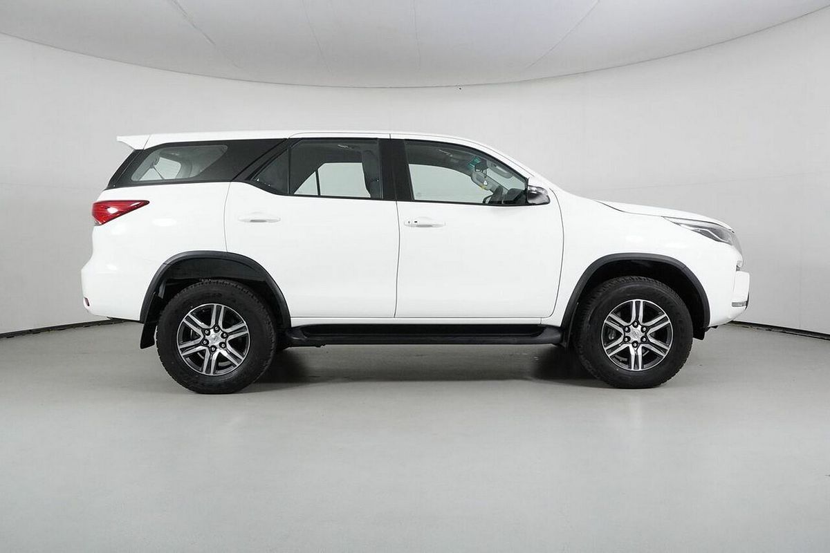 2023 Toyota Fortuner GXL GUN156R