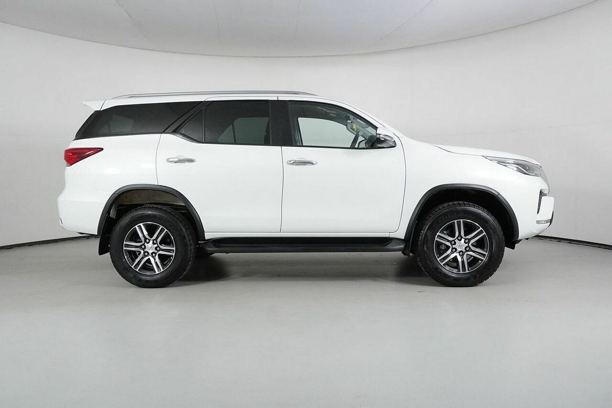 2023 Toyota Fortuner GXL GUN156R