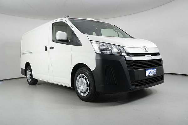 2022 Toyota HiAce LWB GDH300R