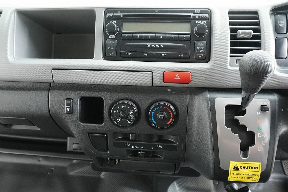 2006 Toyota HiAce Commuter TRH223R