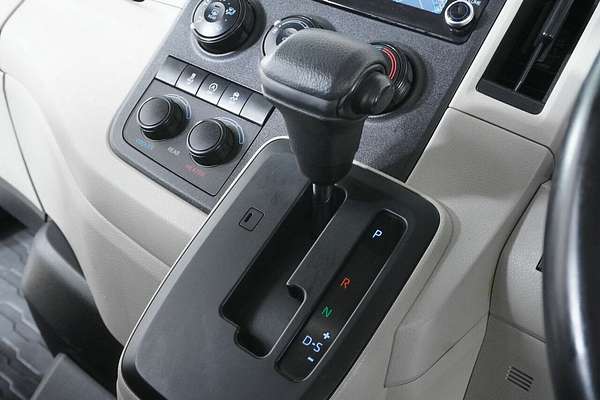 2020 Toyota HiAce Commuter (12 Seats) GDH322R