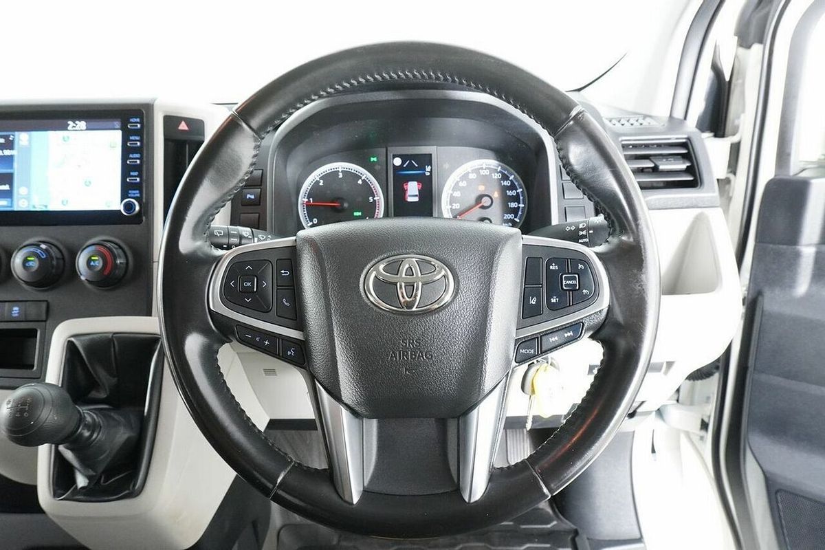 2021 Toyota HiAce LWB GDH300R