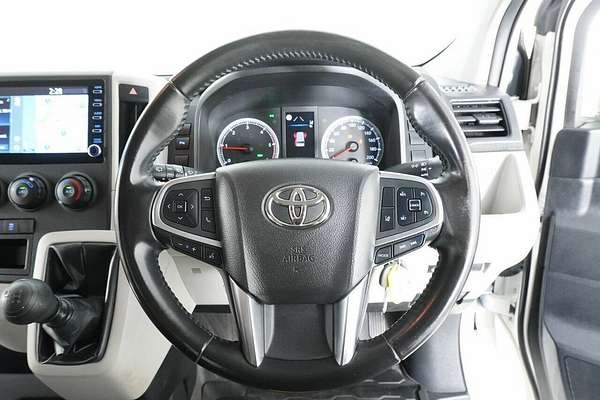 2021 Toyota HiAce LWB GDH300R