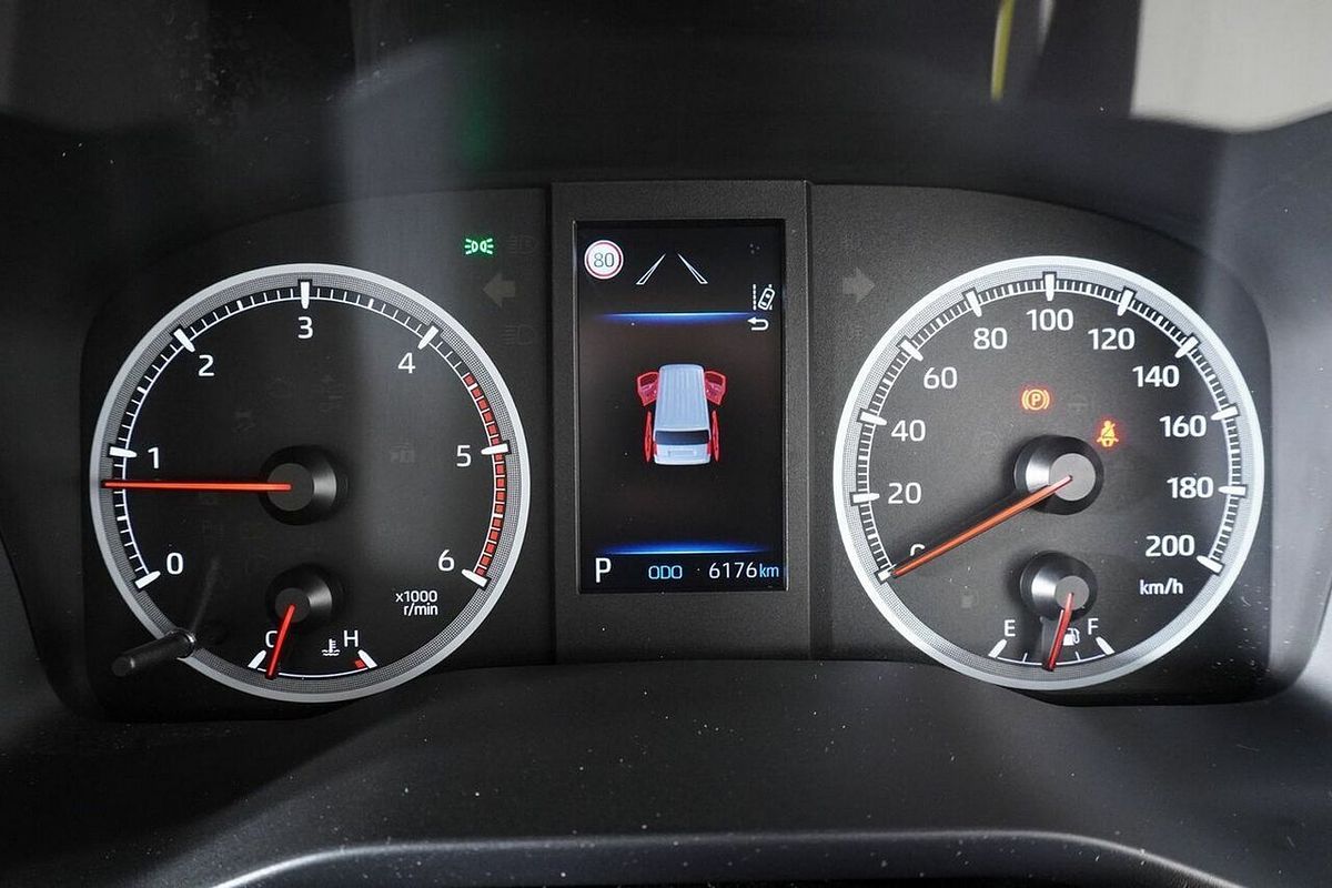 2023 Toyota HiAce LWB GDH300R