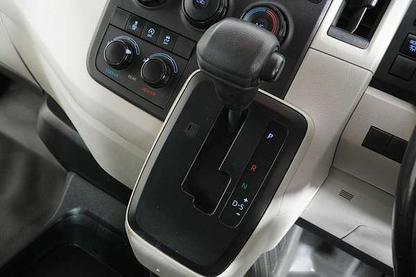 2020 Toyota HiAce Commuter (12 Seats) GDH322R