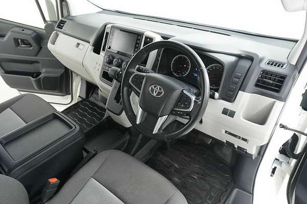 2022 Toyota HiAce LWB GDH300R
