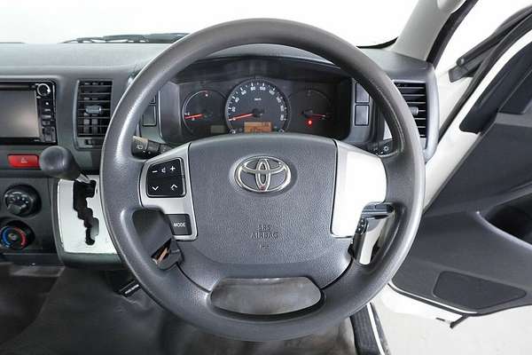 2018 Toyota HiAce Commuter KDH223R MY16