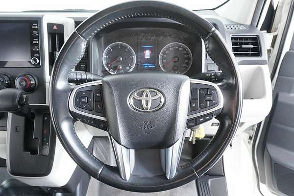 2020 Toyota HiAce Commuter (12 Seats) GDH322R