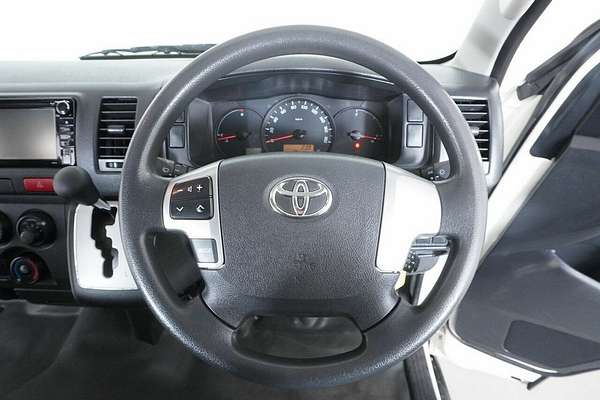 2018 Toyota HiAce Commuter KDH223R MY16