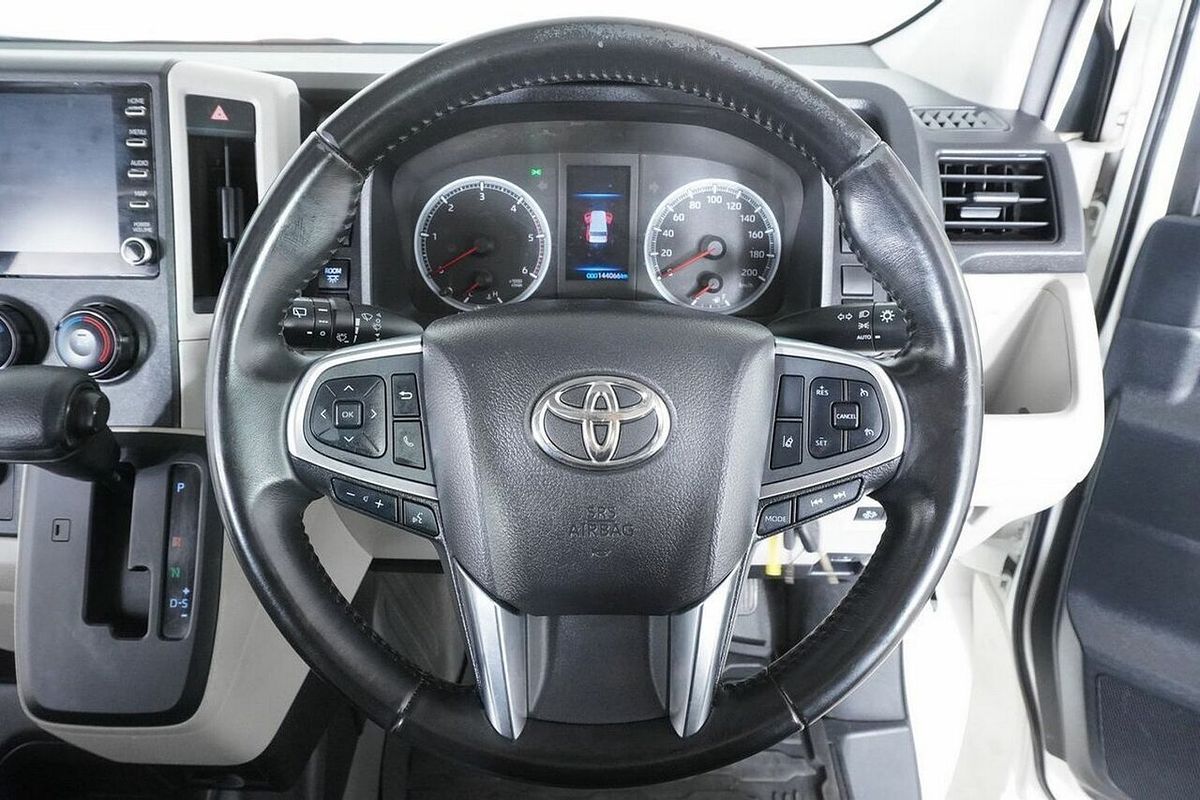 2020 Toyota HiAce Commuter (12 Seats) GDH322R