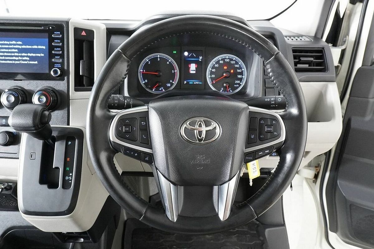 2020 Toyota HiAce Commuter (12 Seats) GDH322R