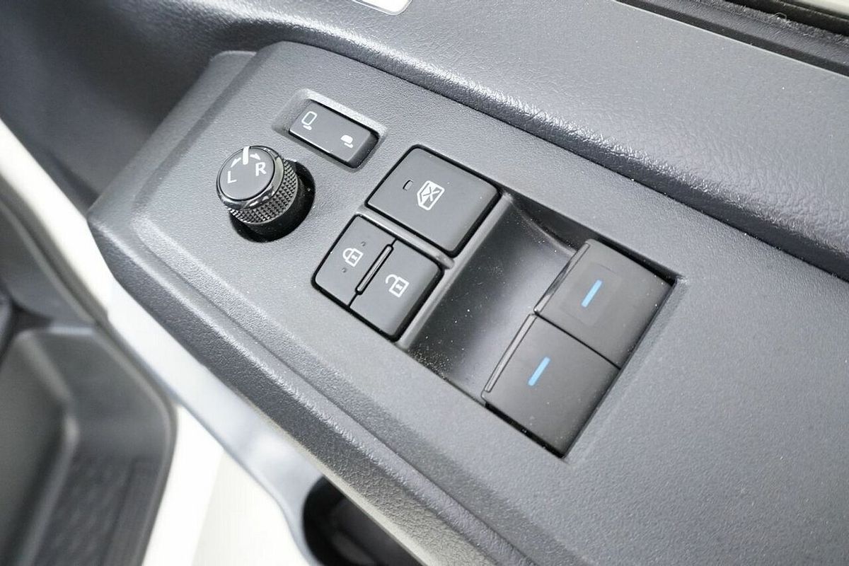 2023 Toyota HiAce LWB GDH300R