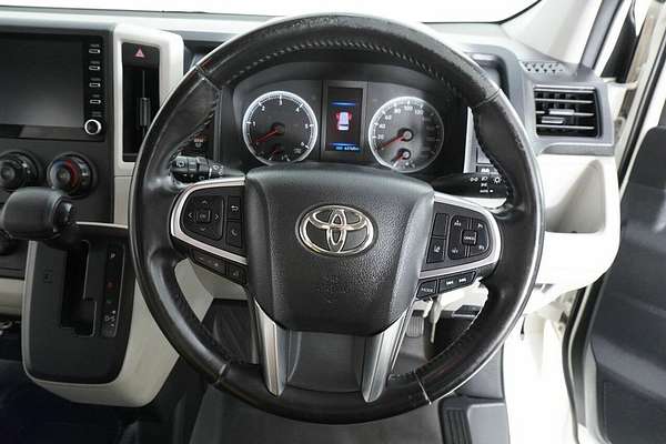 2020 Toyota HiAce Commuter (12 Seats) GDH322R