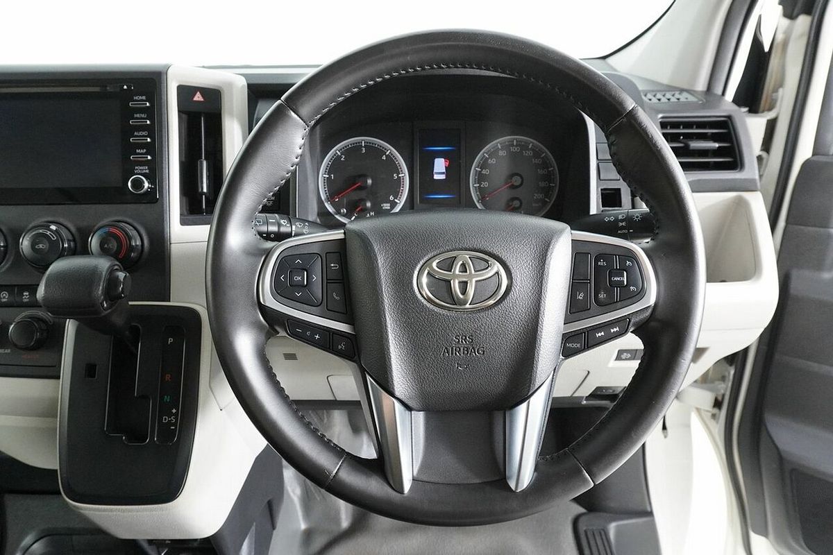 2020 Toyota HiAce Commuter (12 Seats) GDH322R