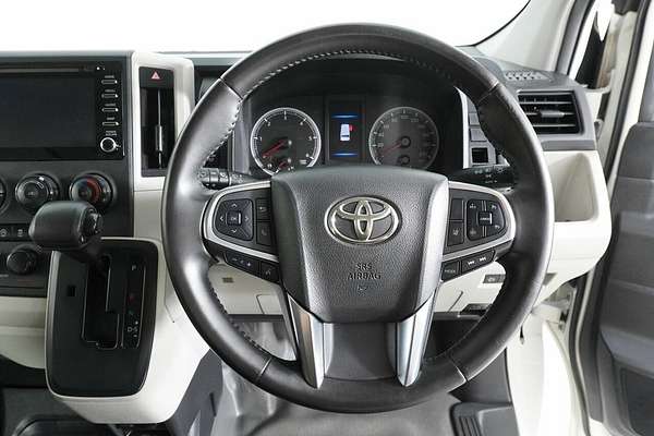 2020 Toyota HiAce Commuter (12 Seats) GDH322R