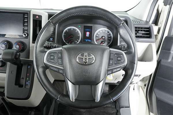 2022 Toyota HiAce Slwb Commuter (12 Seats) GDH322R