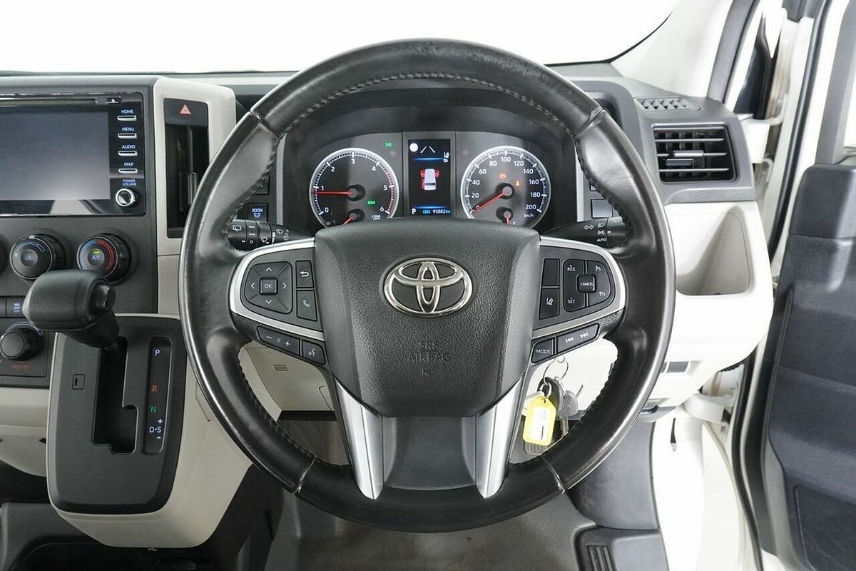 2020 Toyota HiAce Commuter (12 Seats) GDH322R