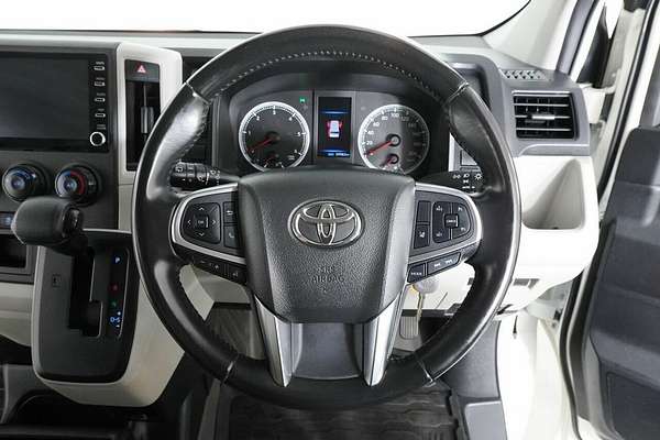 2021 Toyota HiAce LWB GDH300R
