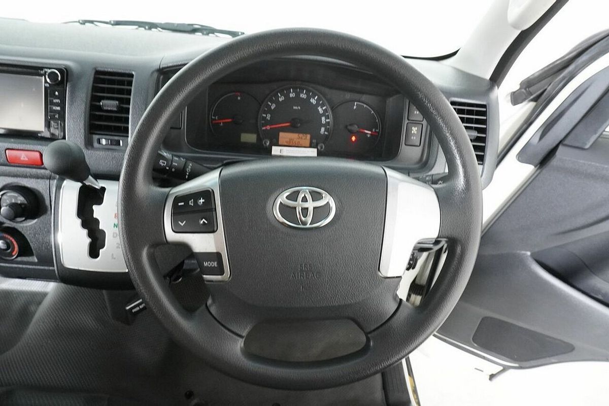 2018 Toyota HiAce Commuter KDH223R MY16