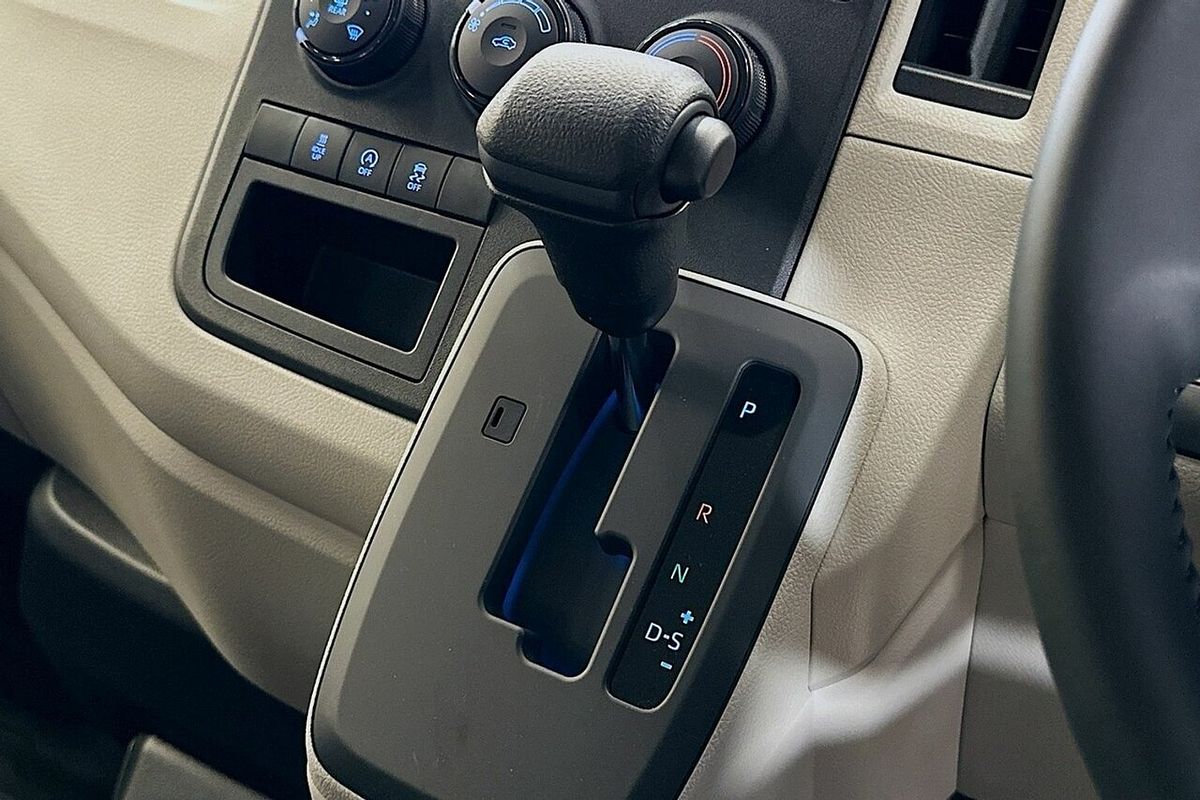 2024 Toyota HiAce LWB (4 Door Option) GDH300R