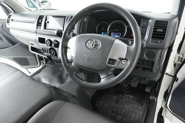 2018 Toyota HiAce DX