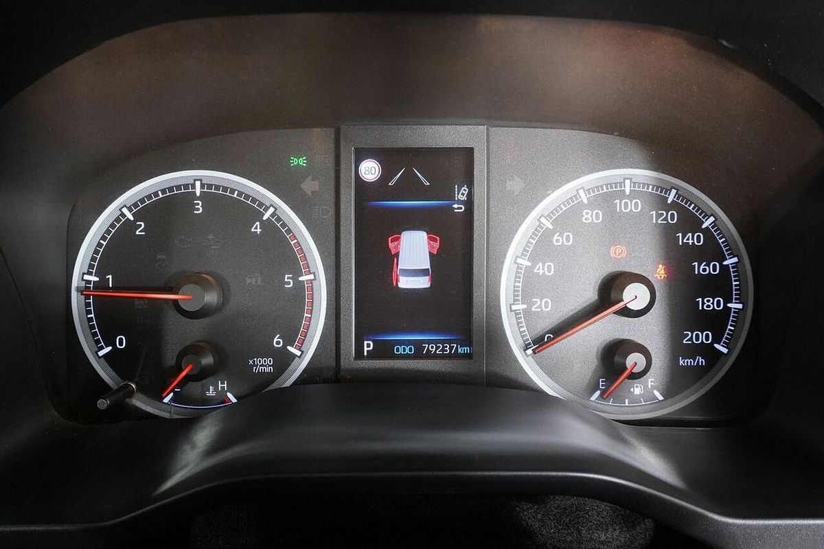 2020 Toyota HiAce Commuter (12 Seats) GDH322R