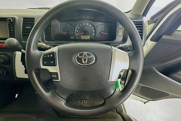 2018 Toyota HiAce Commuter (12 Seats) KDH223R MY16