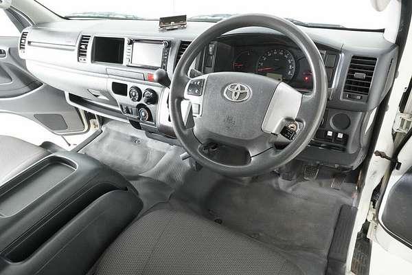 2019 Toyota HiAce Commuter KDH223R MY16