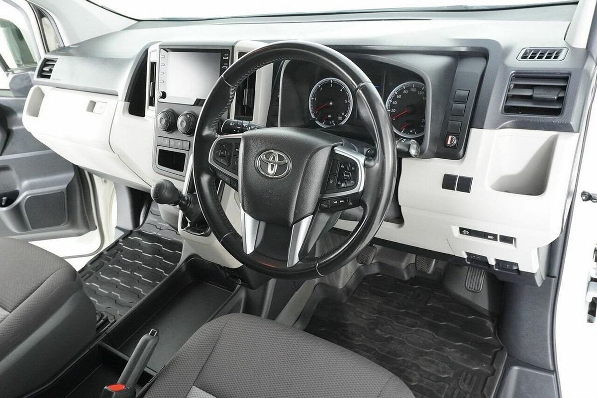 2021 Toyota HiAce LWB GDH300R