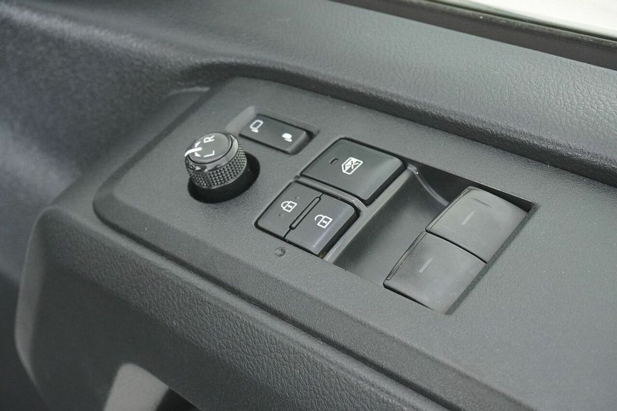 2020 Toyota HiAce Commuter (12 Seats) GDH322R