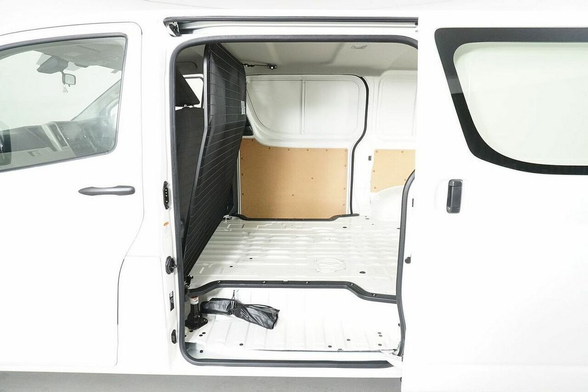 2022 Toyota HiAce LWB GDH300R