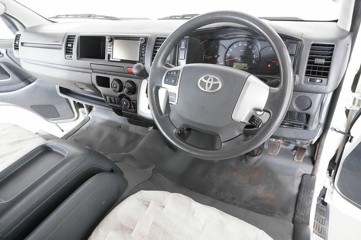 2019 Toyota HiAce Commuter KDH223R MY16