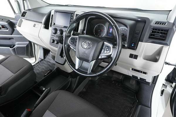 2020 Toyota HiAce Commuter (12 Seats) GDH322R