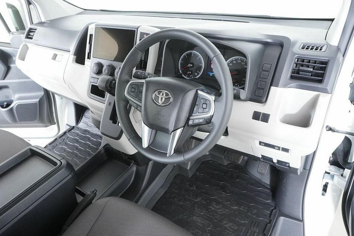 2024 Toyota HiAce LWB GDH300R