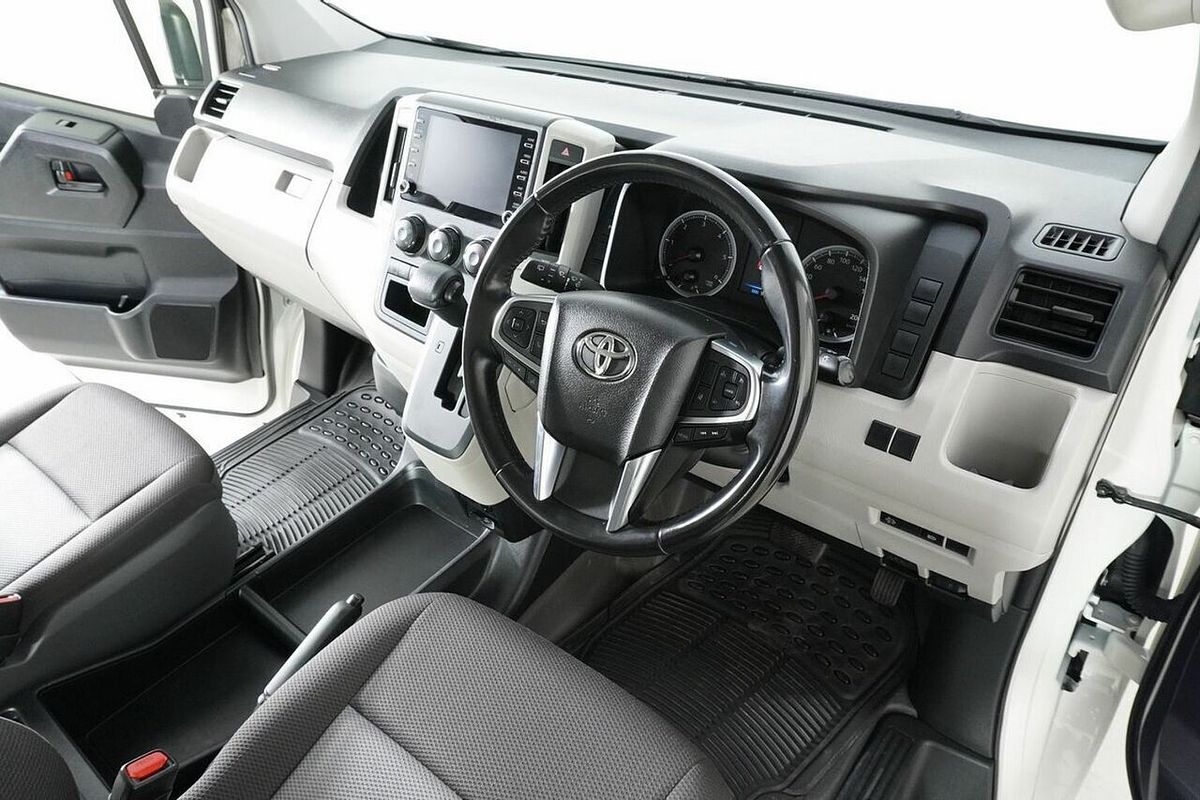 2020 Toyota HiAce LWB GDH300R