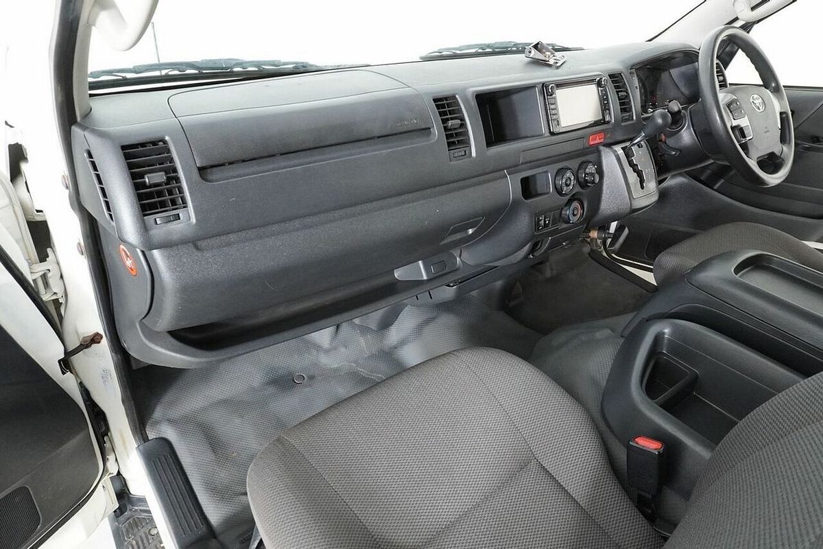 2019 Toyota HiAce Commuter KDH223R MY16