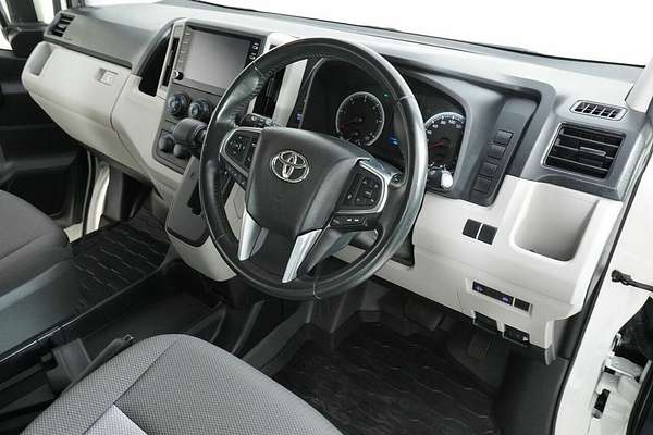 2021 Toyota HiAce Slwb Commuter (12 Seats) GDH322R