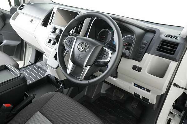 2024 Toyota HiAce Slwb Commuter (12 Seats) GDH322R