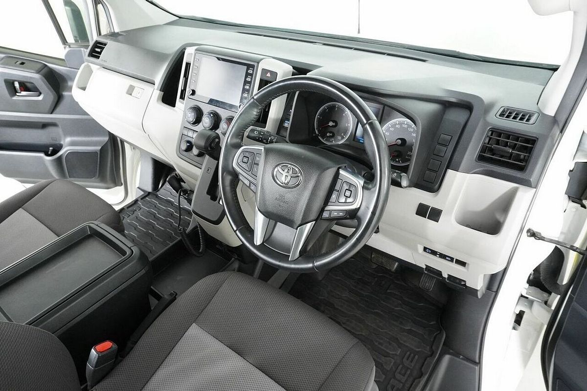 2022 Toyota HiAce Slwb Commuter (12 Seats) GDH322R