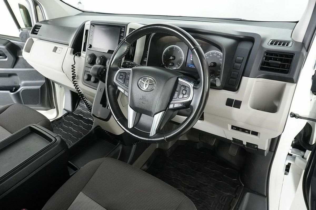 2021 Toyota HiAce Slwb Commuter (12 Seats) GDH322R